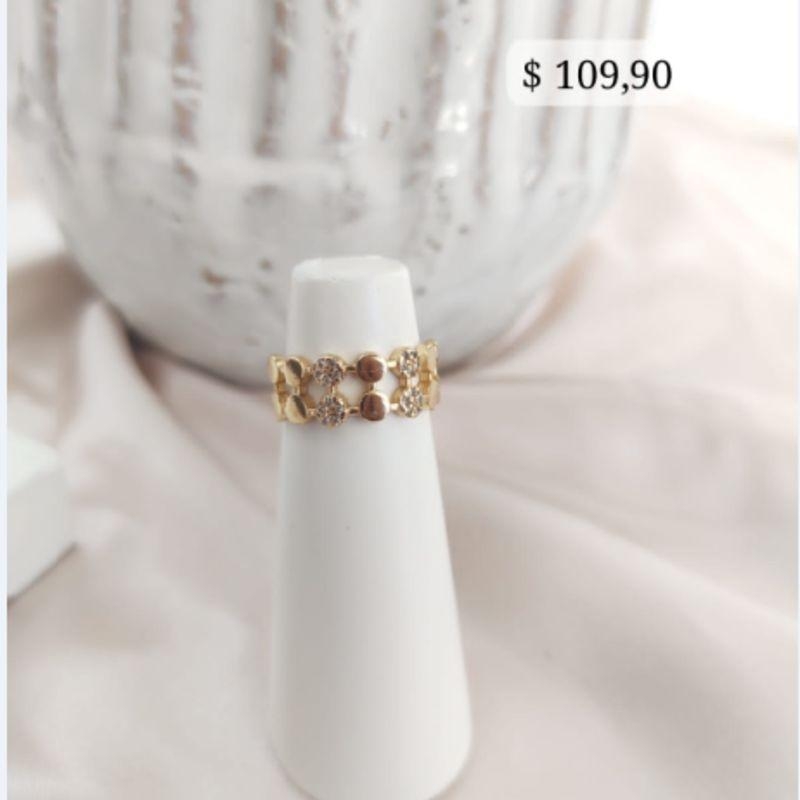 ANEL COM DETALHES EM CIRCULO CRAVEJADO E LISOS