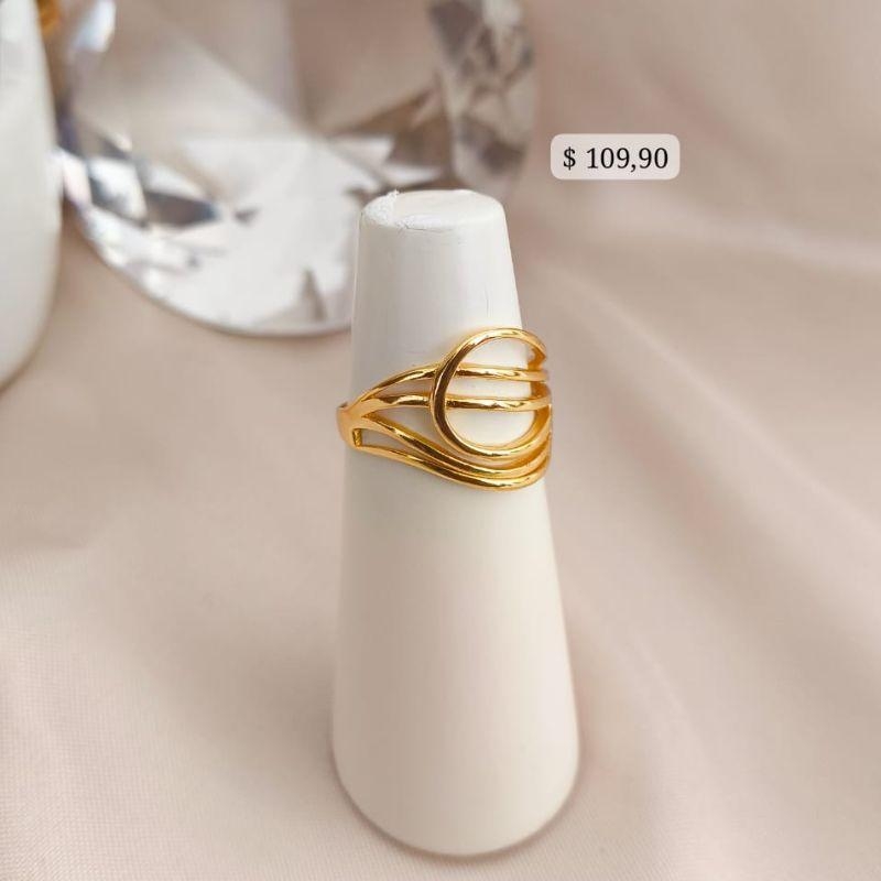 ANEL COM FIOS ENTRELAÇADOS LISOS