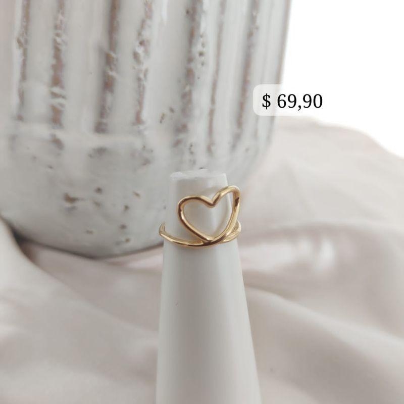 ANEL CORAÇÃO VAZADO LISO