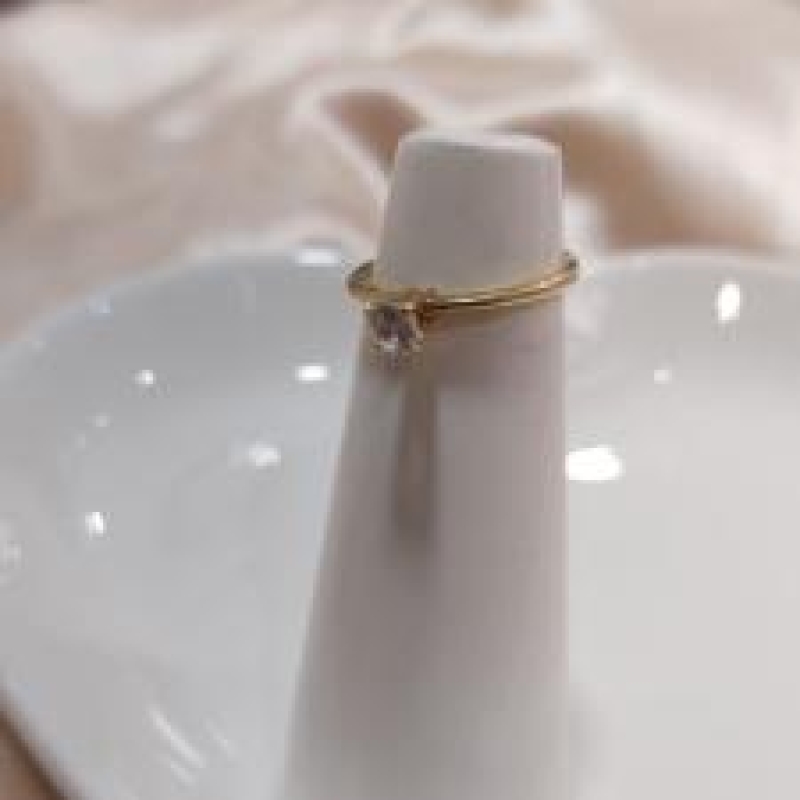 ANEL PEDRA SOLITARIA ALTA 4MM