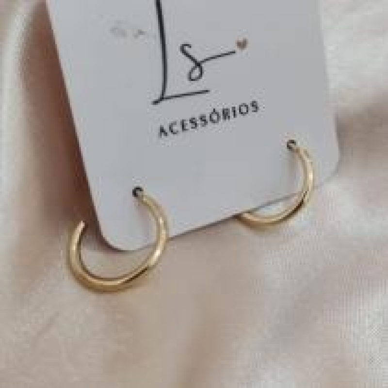 BRINCO ARGOLA PEQUENA LISA 1MM