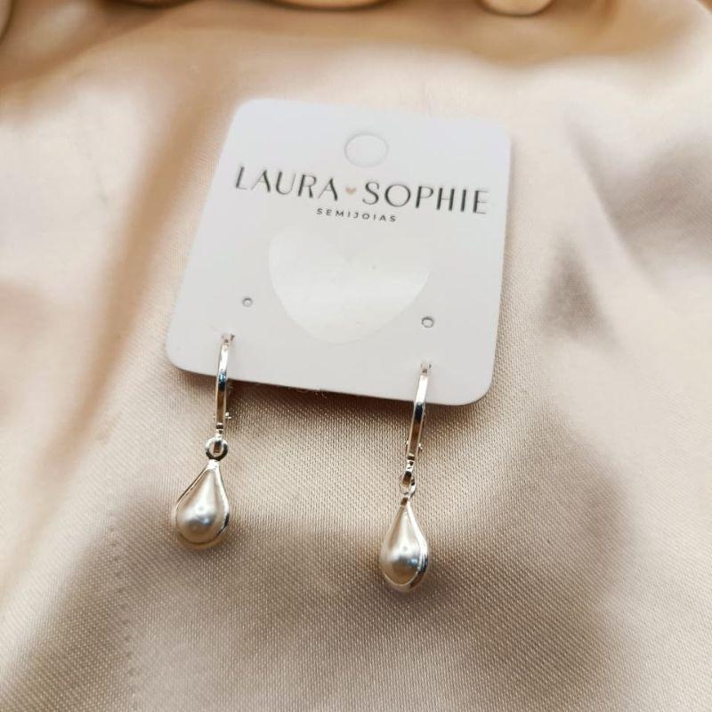 BRINCO ARTICULADOR COM PEROLA EM FORMA DE GOTA