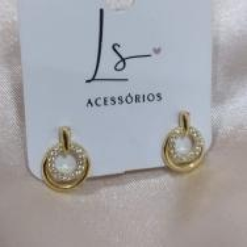 BRINCO COM  2 CIRCULO LISO E CRAVEJADO ZIRCONIA