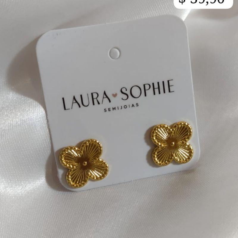 BRINCO FLOR COM LISTRAS