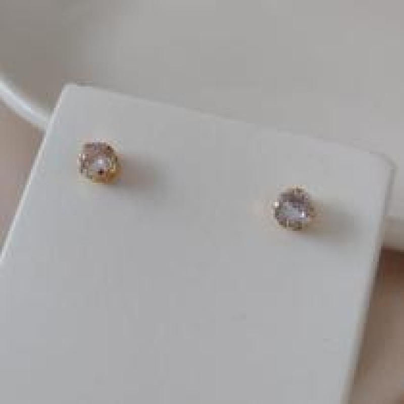 BRINCO PEDRA LILAS CLARA