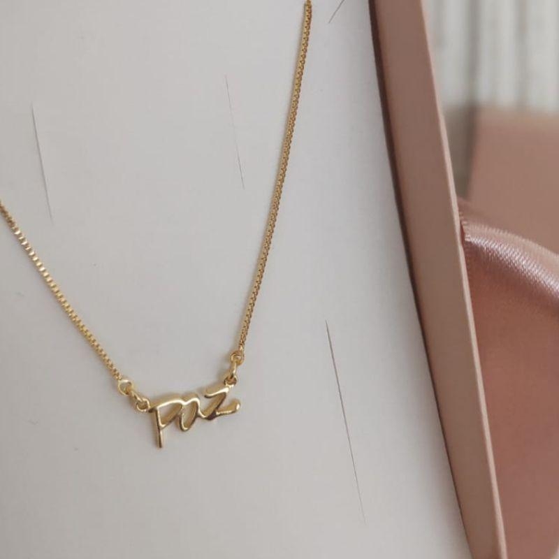 COLAR COM NOME PAZ LISO