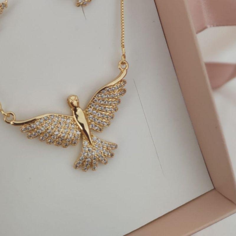 COLAR ESPIRITO SANTO CRAVEJADO EM MICRO ZIRCONIA