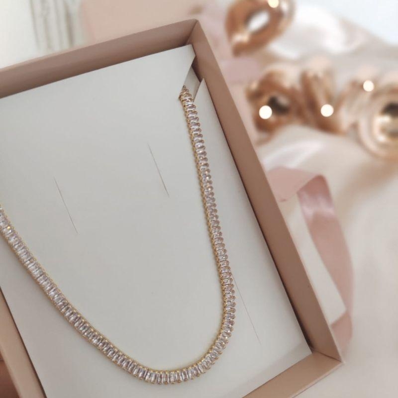 COLAR RIVIEIRA COM FECHO TRAVA