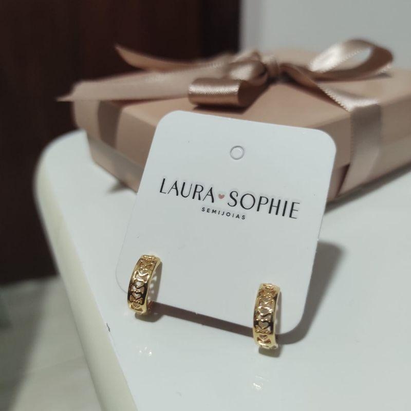 ARGOLA LISA DE CORAÇÃO VAZADO