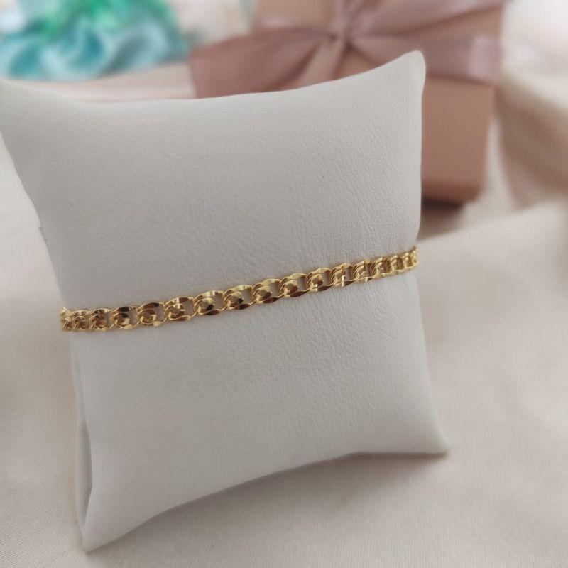 PULSEIRA ELO GROUMET COM DETALHES DE CIRCULO DENTRO