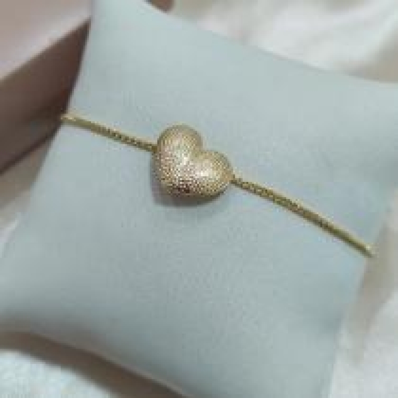 PULSEIRA VENEZIANA PINGENTE CORAÇÃO CRAQUELADO