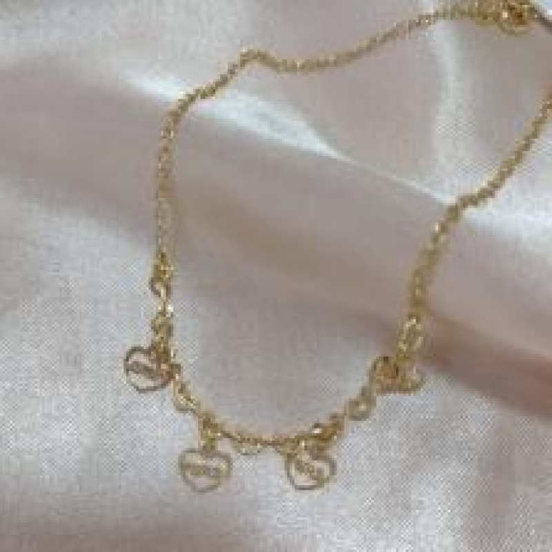 TORNIZELEIRA DE CORAÇÃO VAZADOS AMOR