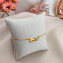 PULSEIRA INFINITO COM PEDRA EM FORMA DE CORAÇÃO E CRAVEJADO EM MICRO ZIRCONIA PULSEIRA INFINITO COM PEDRA EM FORMA DE CORAÇÃO E CRAVEJADO EM MICRO ZIRCONIA