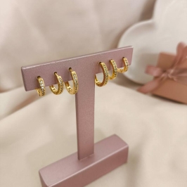 TRIO DE ARGOLA 1 FILA CRAVEJADA EM MICRO ZIRCONIA TRIO DE ARGOLA 1 FILA CRAVEJADA EM MICRO ZIRCONIA