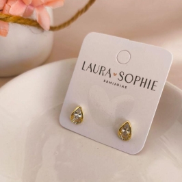 BRICO ESTILO GOTA CRAVEJADO EM MICRO ZIRCONIA EM BAIXO E PEDRA DE ZIRCONIA NO MEIO BRICO ESTILO GOTA CRAVEJADO EM MICRO ZIRCONIA EM BAIXO E PEDRA DE ZIRCONIA NO MEIO