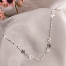 COLAR COM FLORES VAZADAS COLAR COM FLORES VAZADAS