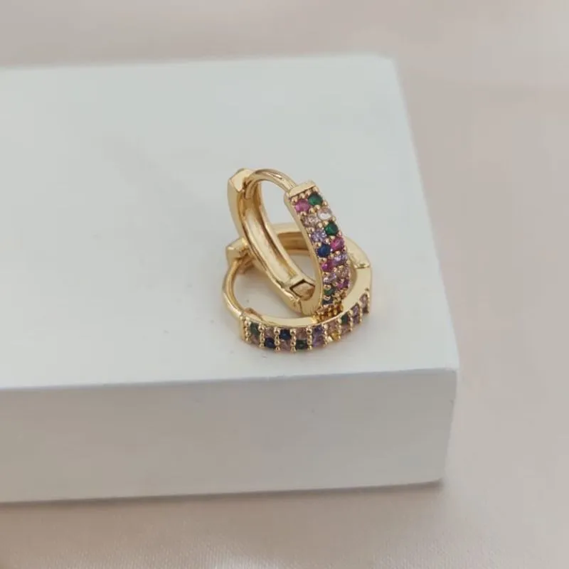 BRINCO ARGOLA COM 2 FILAS DE ZIRCONIA COLORIDAS