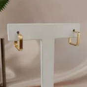 BRINCO ARGOLA QUADRADA CHATADA 12MM BRINCO ARGOLA QUADRADA CHATADA 12MM