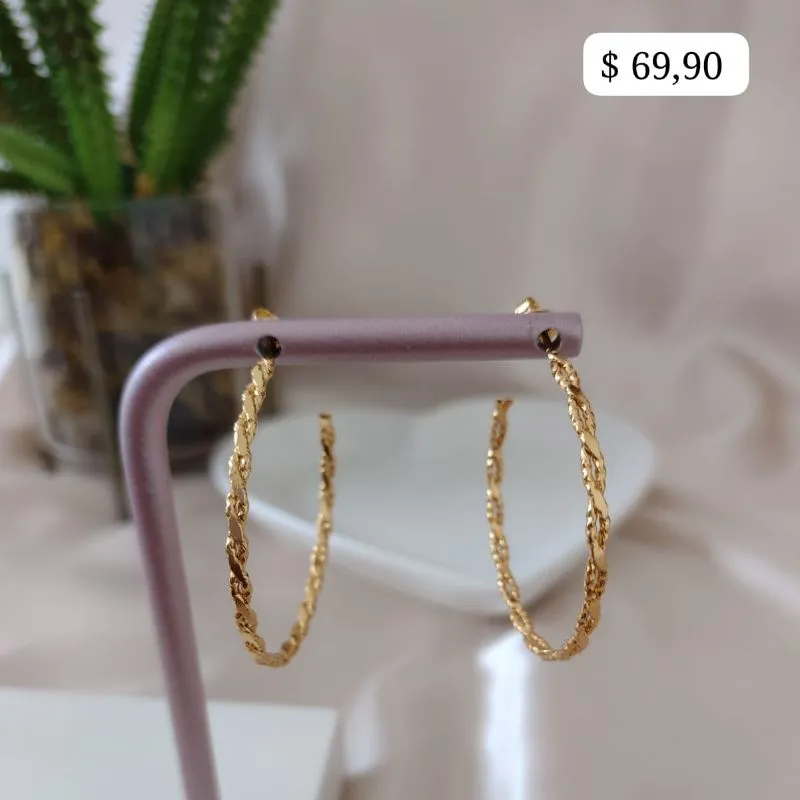 BRINCO ARGOLA TRANÇADA CRAQUELADA 40MM BRINCO ARGOLA TRANÇADA CRAQUELADA 40MM