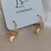 BRINCO ARTICULADOR 3 PLACAS DE CORAÇÃO LUA E ESTRELA