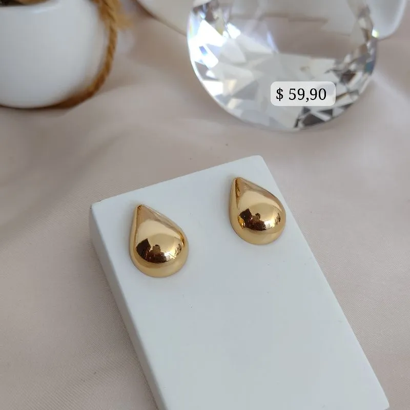 BRINCO ORGÂNICO FORMATO DE GOTA GORDINHA