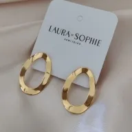 BRINCO OVAL VAZADO ONDULADO