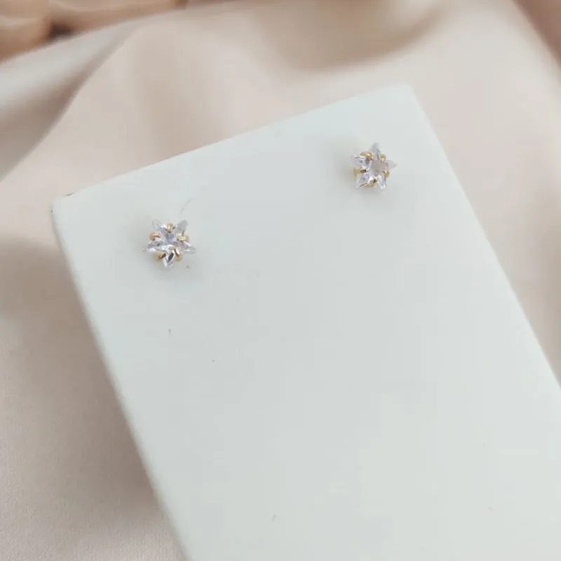 BRINCO SOLITARIO ESTRELA 6X6 ZIRCONIA