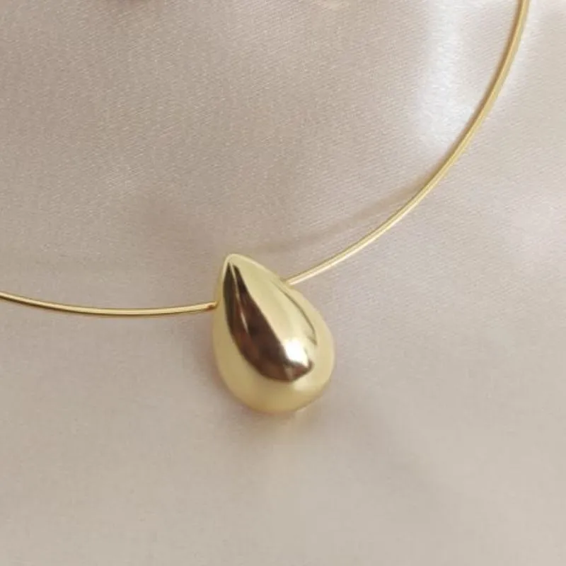 CHOKER ARO COM PINGENTE GOTA CHOKER ARO COM PINGENTE GOTA