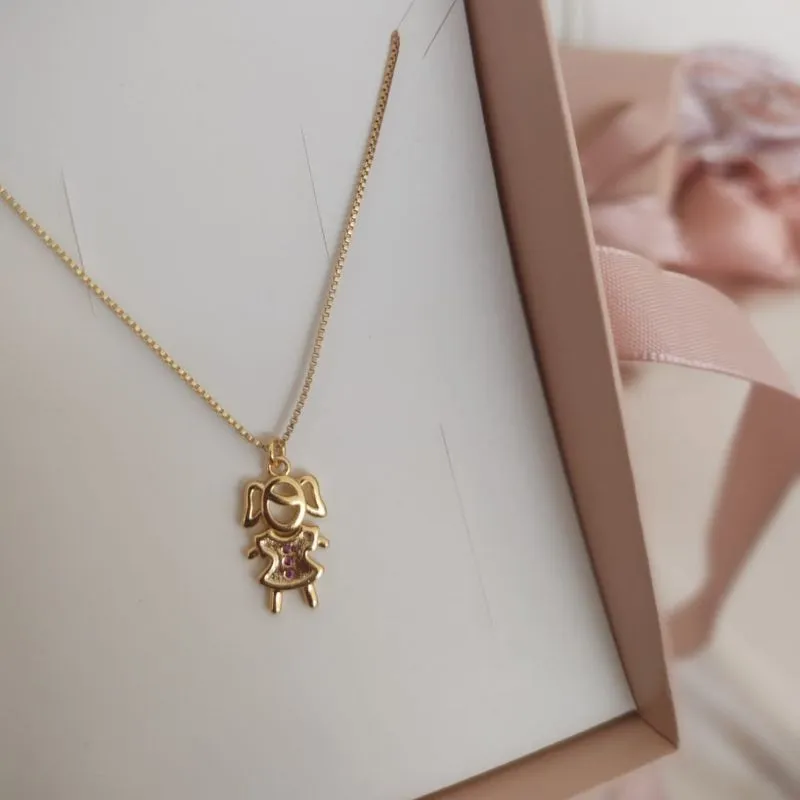 COLAR COM MENINA COM 3 PEDRAS DE ZIRCONIA ROSA FILHOS