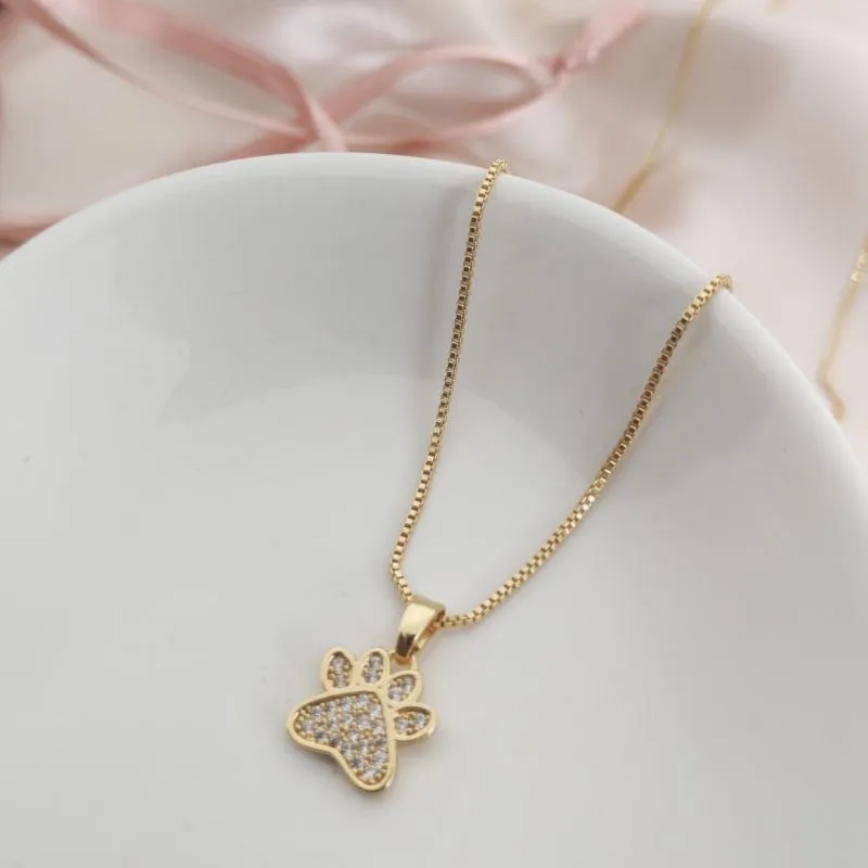 COLAR COM PINGENTE DE PATINHA CRAVEJADA EM MICRO ZIRCONIA COLAR COM PINGENTE DE PATINHA CRAVEJADA EM MICRO ZIRCONIA