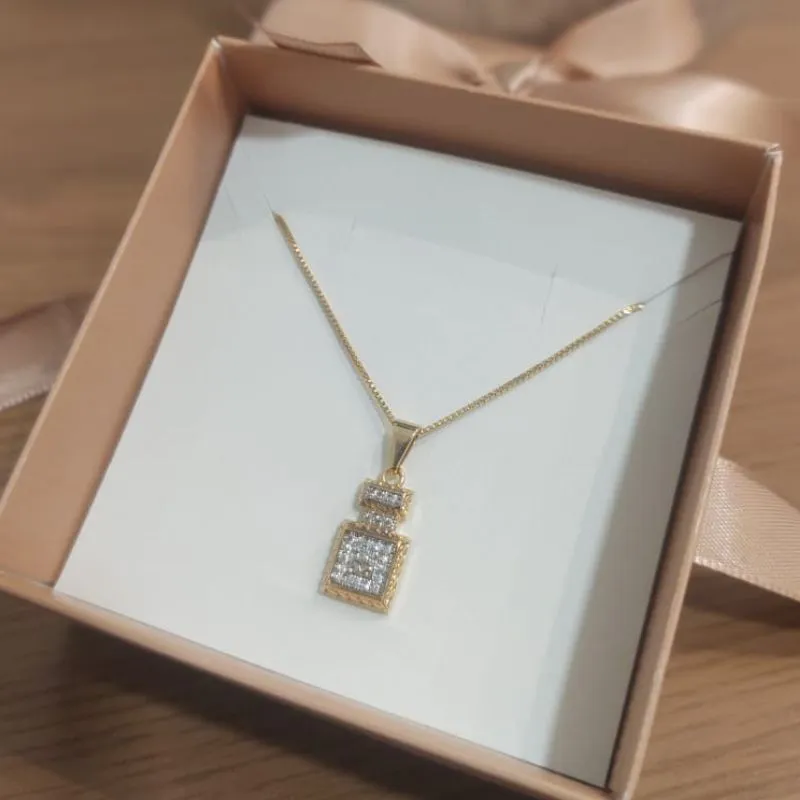 COLAR COM PINGENTE PERFUME COLAR COM PINGENTE PERFUME