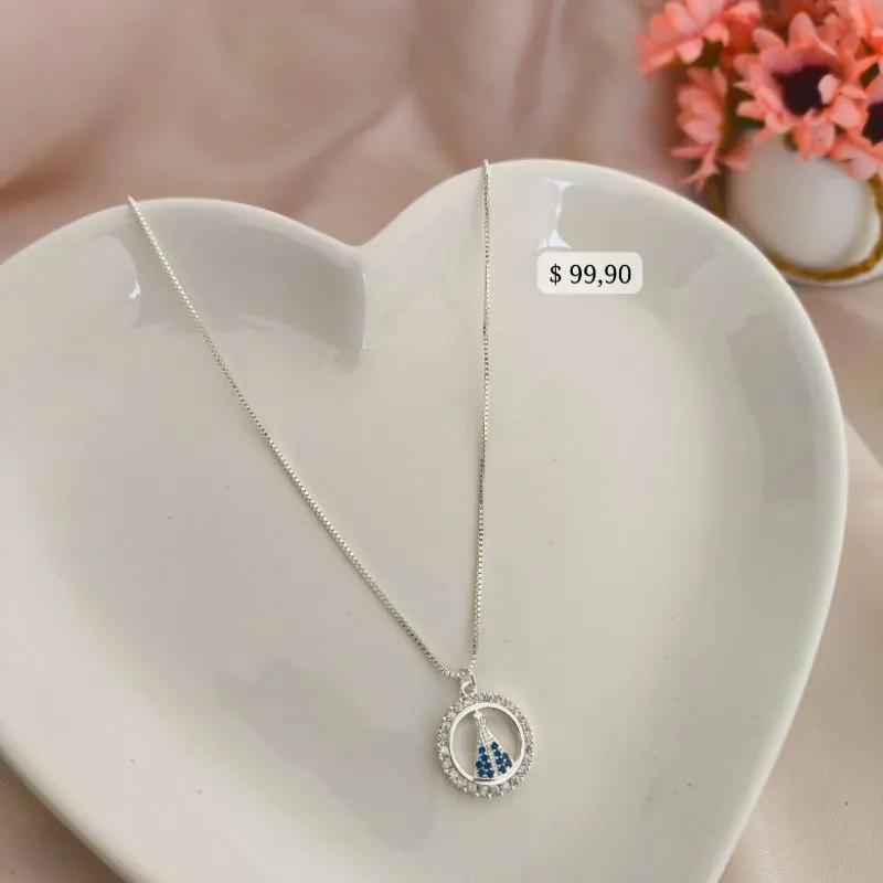 COLAR COM PINGENTE REDONDO DE NOSSA SENHORA APARECIDA CRAVEJADA EM MICRO ZIRCONIA B. A PRATA 925 COLAR COM PINGENTE REDONDO DE NOSSA SENHORA APARECIDA CRAVEJADA EM MICRO ZIRCONIA B. A PRATA 925