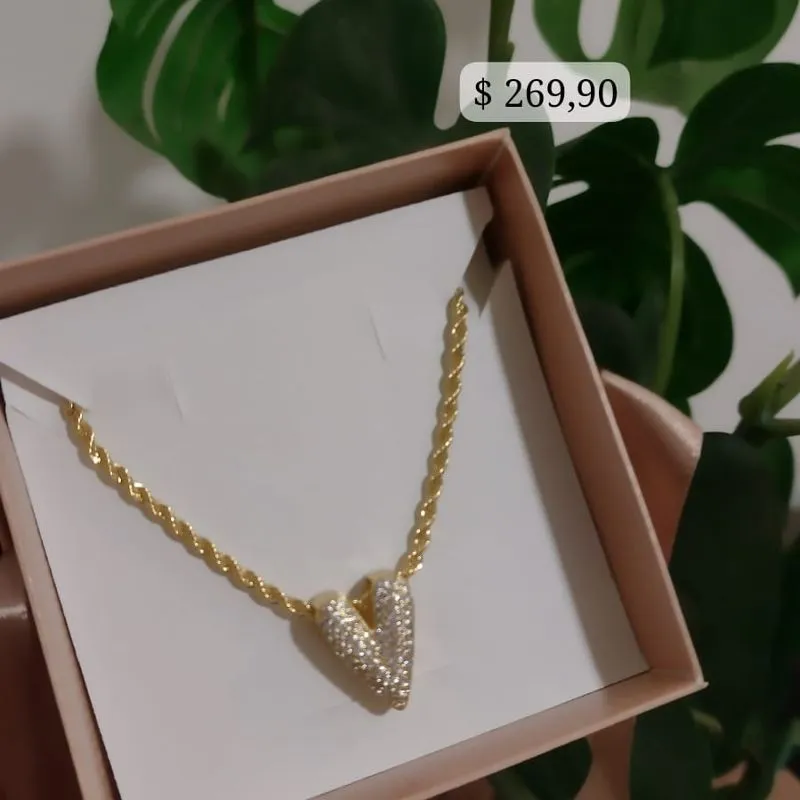 COLAR CORDÃO BAIANO E CORAÇÃO CRAVEJADO PONTUDO COLAR CORDÃO BAIANO E CORAÇÃO CRAVEJADO PONTUDO