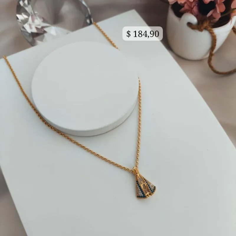 COLAR EM ELO PORTUGUES COM PINGENTE DE NOSSA SENHORA APARECIDA CRAVEJADO EM MICRO ZIRCONIA COLAR EM ELO PORTUGUES COM PINGENTE DE NOSSA SENHORA APARECIDA CRAVEJADO EM MICRO ZIRCONIA
