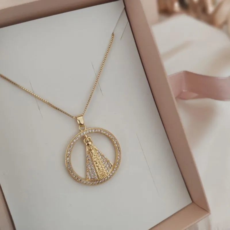 COLAR NOSSA SENHORA REDONDA APARECIDA CRAVEJADA ZIRCONIA COLAR NOSSA SENHORA REDONDA APARECIDA CRAVEJADA ZIRCONIA