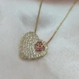 COLAR VENESIANA PINGENTE CORAÇÃO TODO CRAVEJADO COM DETALHE ROSA COLAR VENESIANA PINGENTE CORAÇÃO TODO CRAVEJADO COM DETALHE ROSA