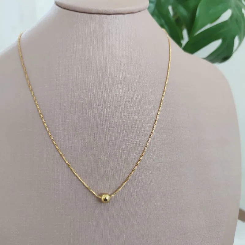 COLAR VENEZIANA COM PINGENTE DE ESFERA DOURADA P