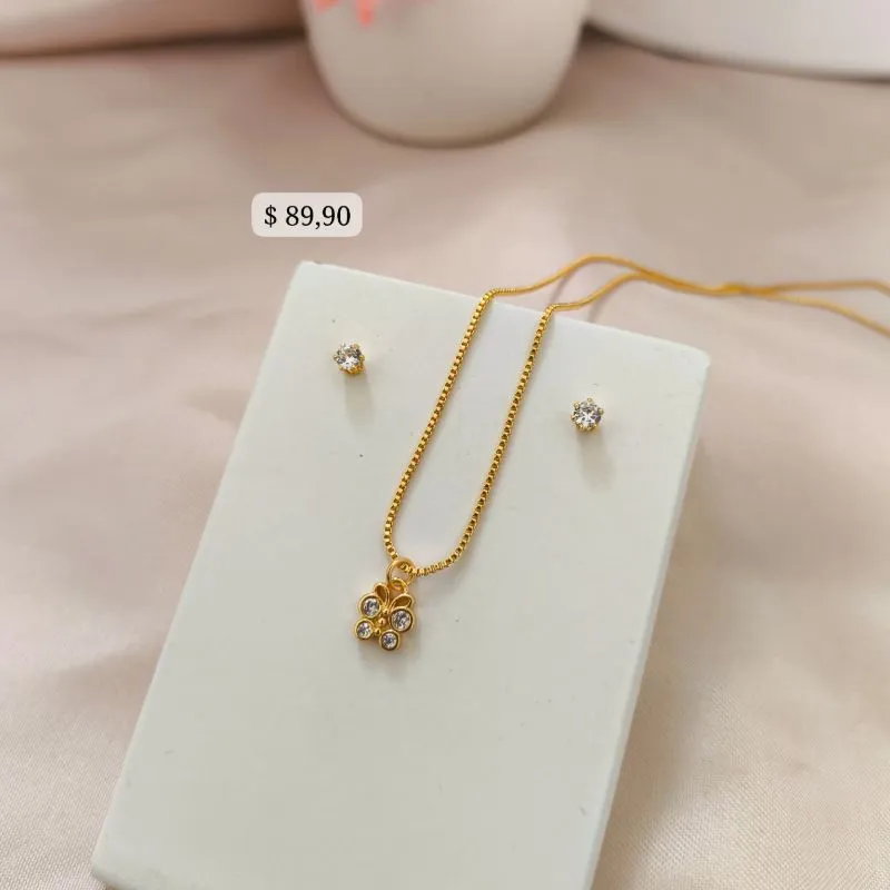 CONJUNTO INFANTIL COM PINGENTE DE BORBOLETA COM ZIRCONIA A BRINCO PONTO DE LUZ