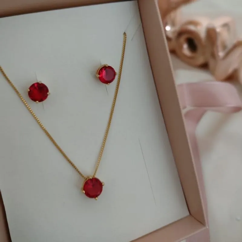 CONJUNTO VENEZIANA PEDRA VERMELHA 8MM CONJUNTO VENEZIANA PEDRA VERMELHA 8MM