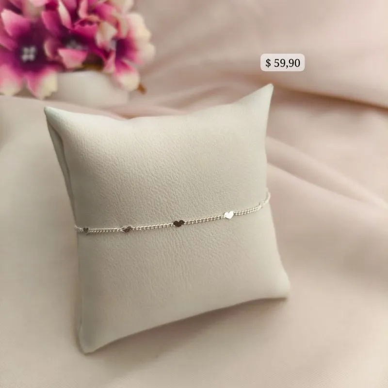 PULSEIRA ELO GROUMET E MINI PLACAS DE CORAÇÕES B. A PRATA 925