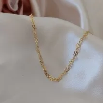 PULSEIRA INFANTIL DE CORAÇÕES ENTRELAÇADOS VAZADOS