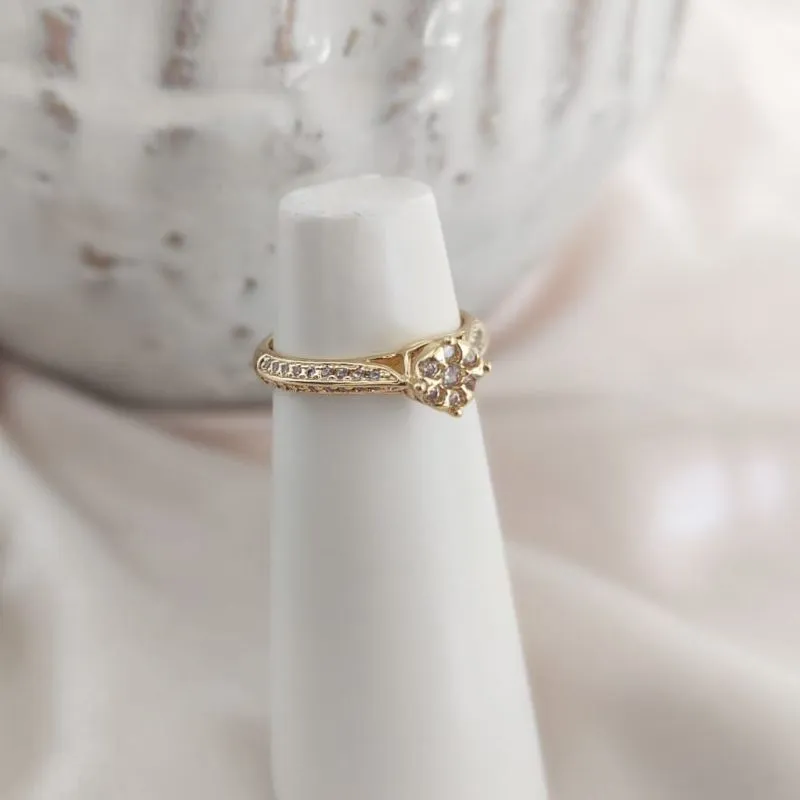 ANEL CHUVEIRINHO FORMATO PIZZA CRAVEJADO EM ZIRCONIA ANEL CHUVEIRINHO FORMATO PIZZA CRAVEJADO EM ZIRCONIA