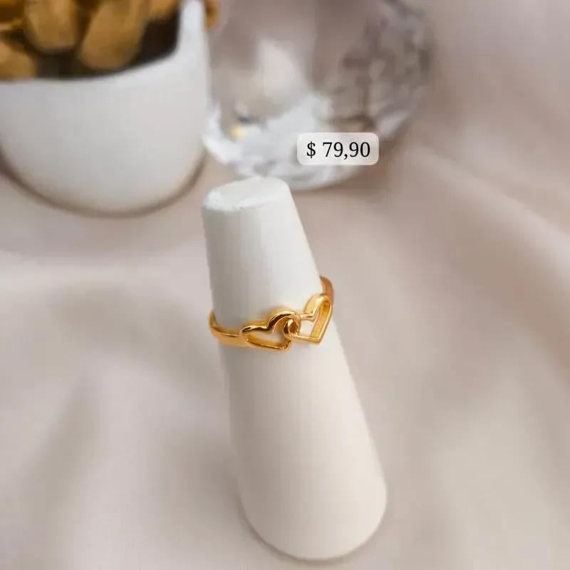 ANEL COM 2 CORAÇÕES UNIDOS TORTO LISOS VAZADOS ANEL COM 2 CORAÇÕES UNIDOS TORTO LISOS VAZADOS