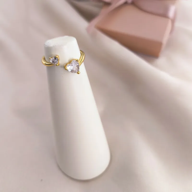 ANEL FALANGE REGULAVEL COM 2 CORAÇÕES P E G ANEL FALANGE REGULAVEL COM 2 CORAÇÕES P E G