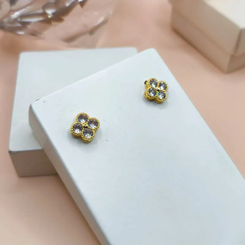 BRINCO TREVO DE 4 FOLHAS PEDRAS EM ZIRCONIA