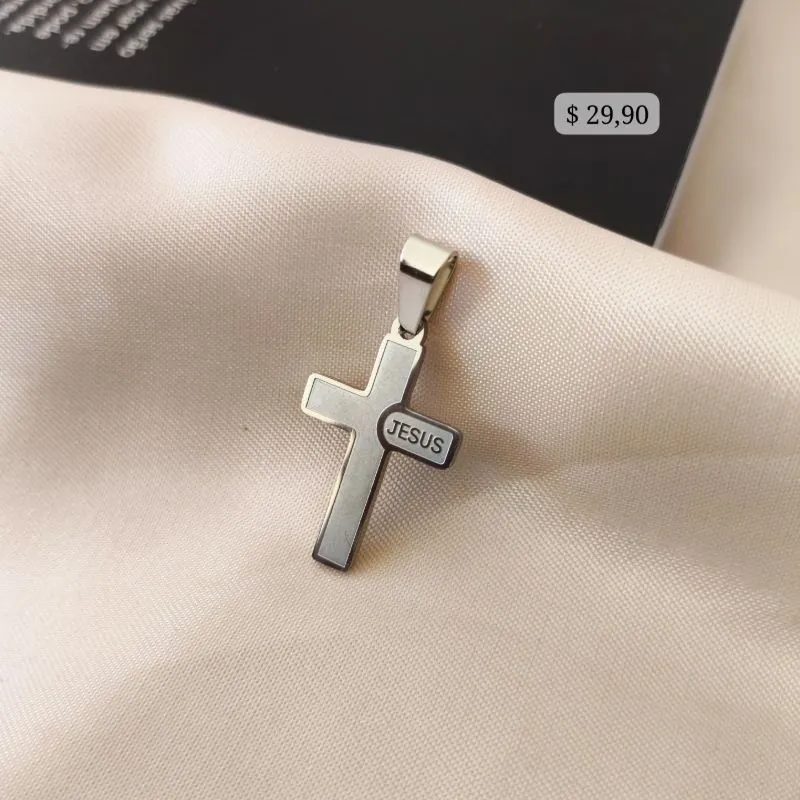 PINGENTE DE CRUZ COM NOME JESUS AÇO