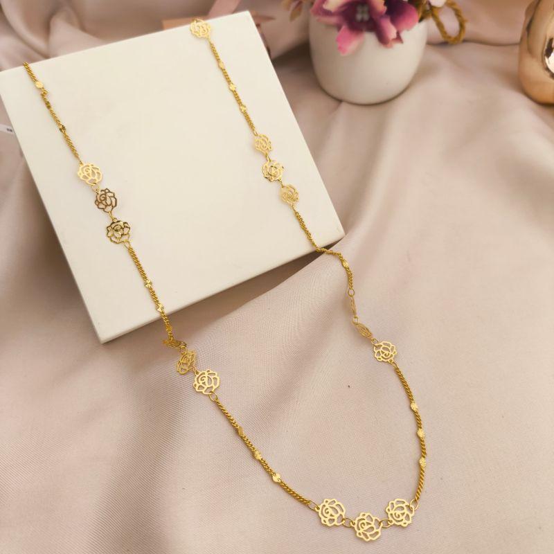 COLAR COM FLORES VAZADAS COLAR COM FLORES VAZADAS