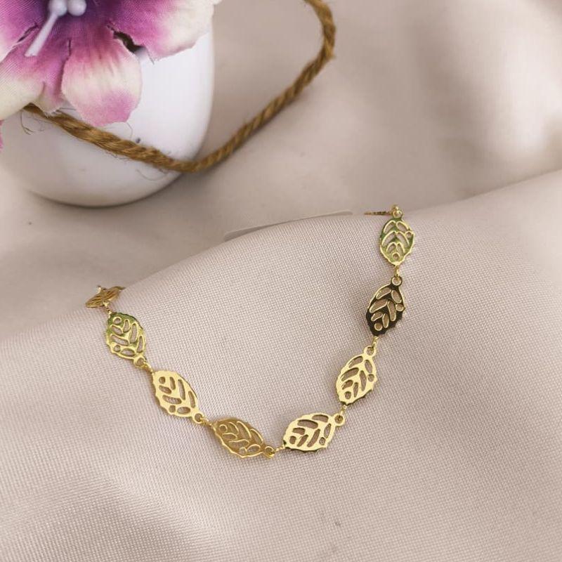 PULSEIRA TODA EM FOLHAS VAZADAS PULSEIRA TODA EM FOLHAS VAZADAS