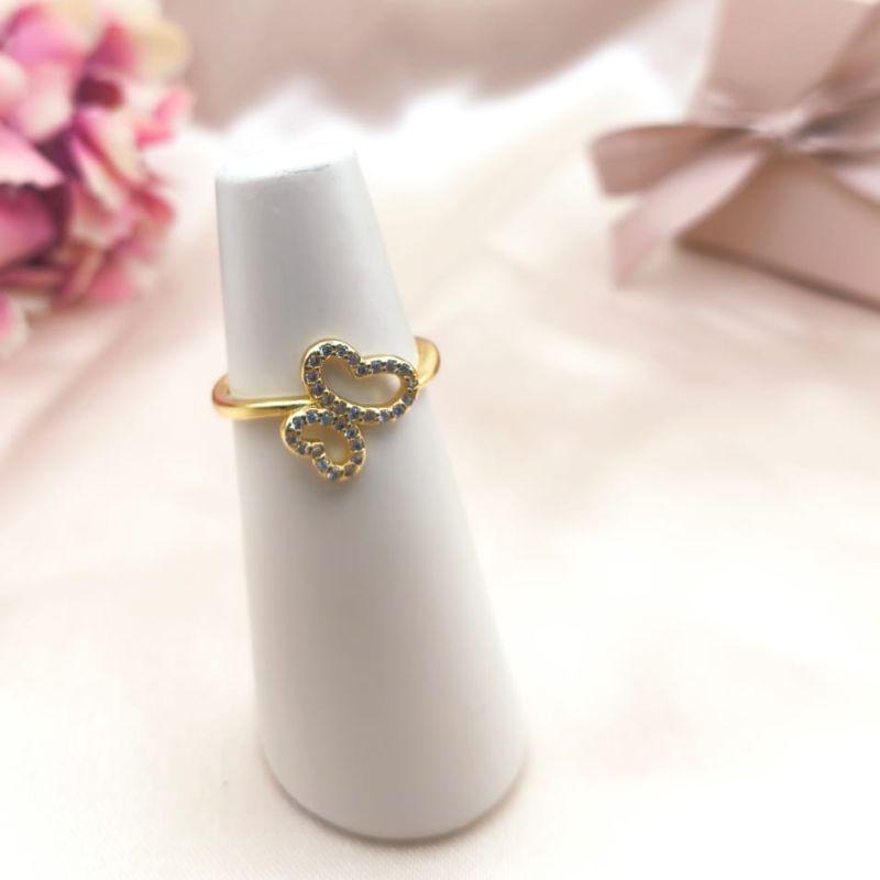 ANEL COM BORBOLETA VAZADA CRAVEJADA EM  MICRO ZIRCINIA