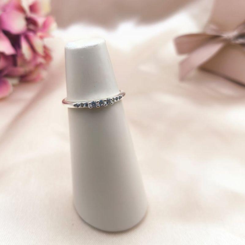 ANEL APARADOS COM PEDRAS DE ZIRCONIA EM DEGRADE